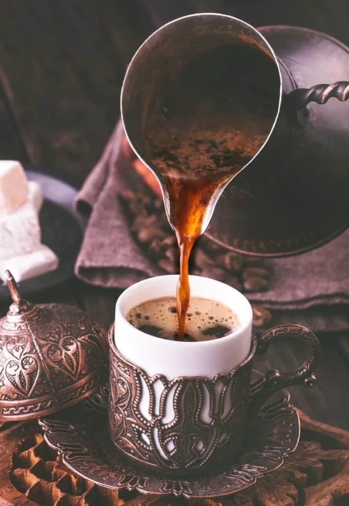 jarra y taza café turco café turco como se hace